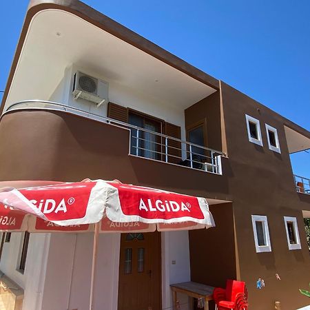 Melita Apartments Ksamil Eksteriør bilde