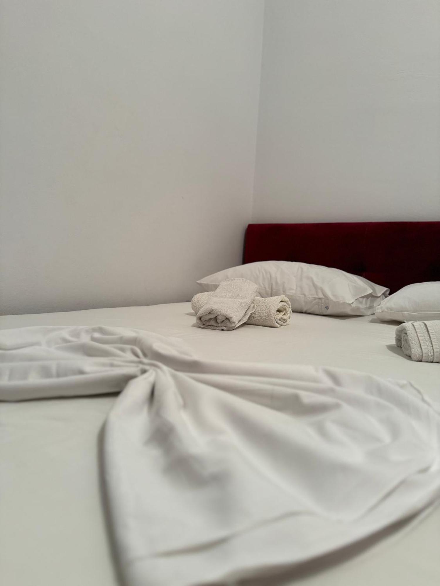 Melita Apartments Ksamil Eksteriør bilde